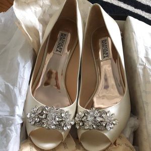 Badgley Mischka Wedges